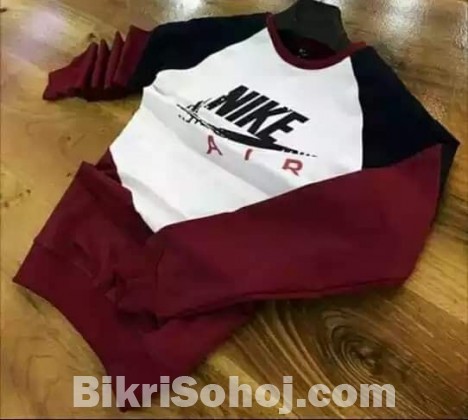 Fashionable Full Sleeve Sweep T-Shirt 18 - Nike - DFW